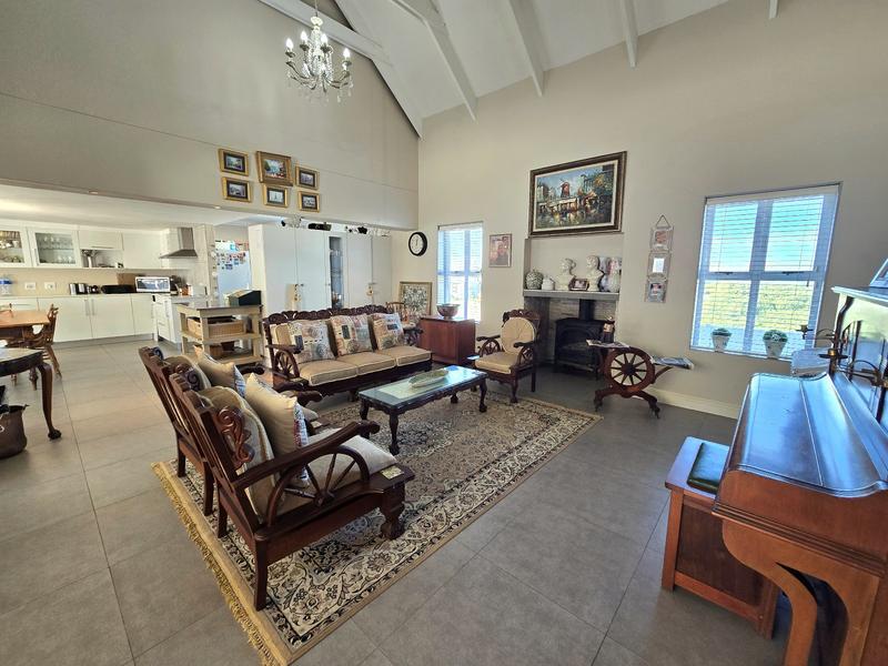 3 Bedroom Property for Sale in Britannia Bay Western Cape